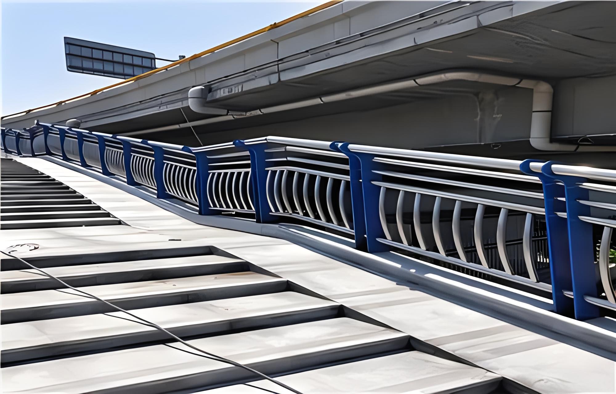 恩施不锈钢桥梁护栏维护方案：确保安全，延长使用寿命